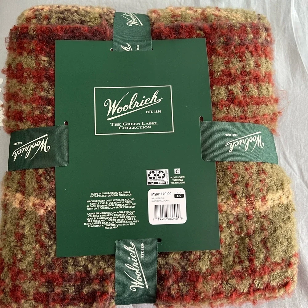 NWT Woolrich Plush Blanket Wrap